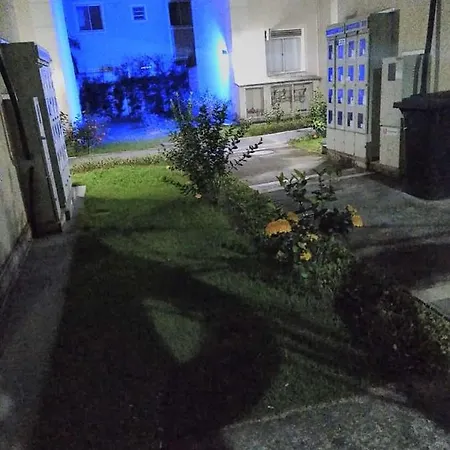 Luias Apartamento Pousada De Praia Rio Das Ostras Ao Lado Do Shopping Plaza Com Wi-Fi E Tv Gratis Van Na Porta Rio das Ostras Exterior photo
