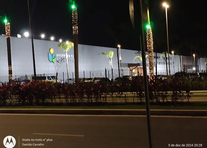 Luias Apartamento Pousada De Praia Rio Das Ostras Ao Lado Do Shopping Plaza Com Wi-Fi E Tv Gratis Van Na Porta