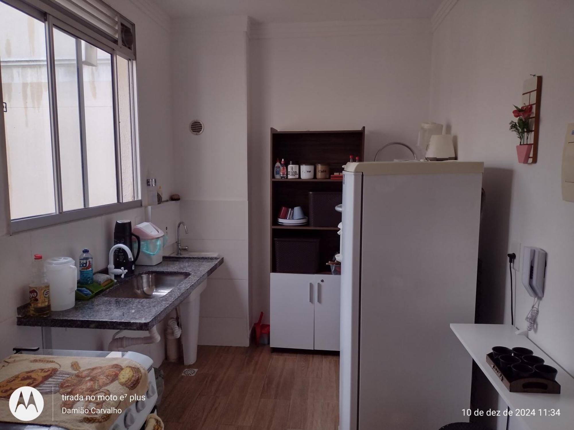 Apartment Luias Guesthouse: Beachfront With Shopping Access